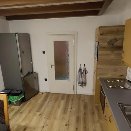 Ferienwohnung-monteurwohnung Berta, 3 Personen In Kleve, Zentrale Lage Lägenhet *