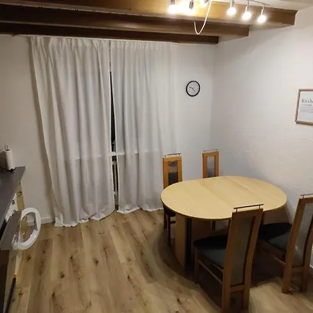 Ferienwohnung-monteurwohnung Berta, 3 Personen In Kleve, Zentrale Lage * Kleve (Dusseldorf)